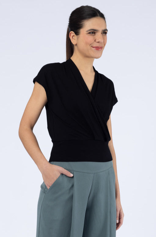 Top Ellen Black FS25