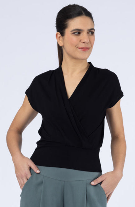 Top Ellen Black FS25