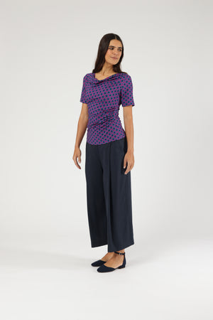 Top Scarlett Wave Dots Soft Berry