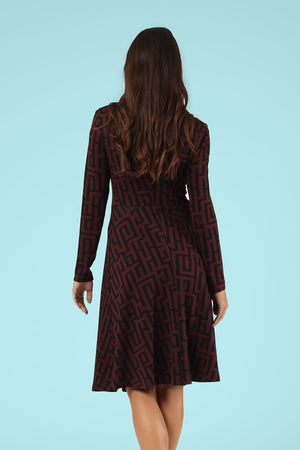 Kleid Benja Burgundy Maze – Nahaufnahme der Rückansicht