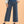 Hose Inka Light Blue Cord – Hose am Model, Nahaufnahme