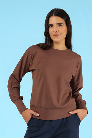Pullover Lia Rose Mauve – Pullover am Model, Nahaufnahme der Vorderansicht
