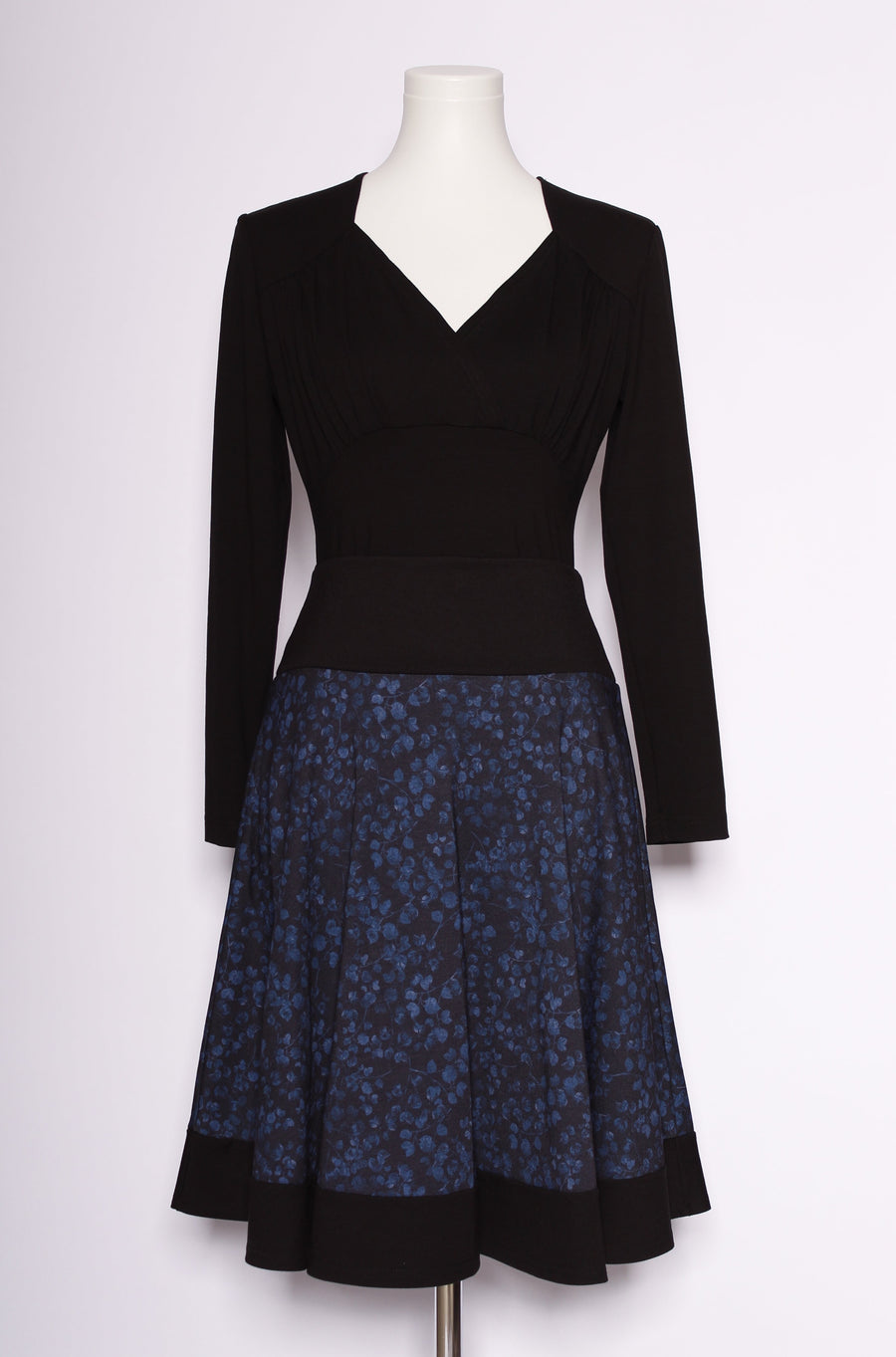 Top »Wendy« Black